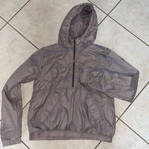 Under armour wind breaker